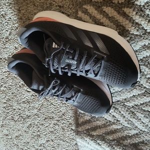 Adidas Adizero SL women's 9